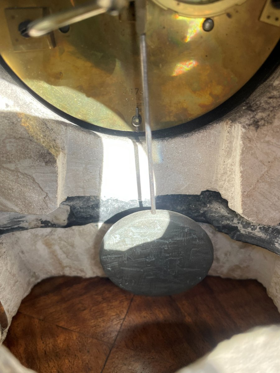 Marble Clock With Bronze-photo-6