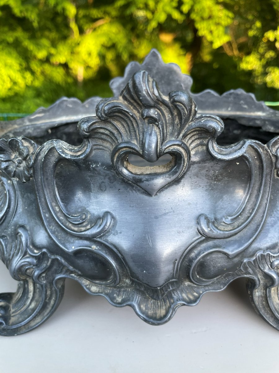 Jardinière en étain style rocaille -photo-8
