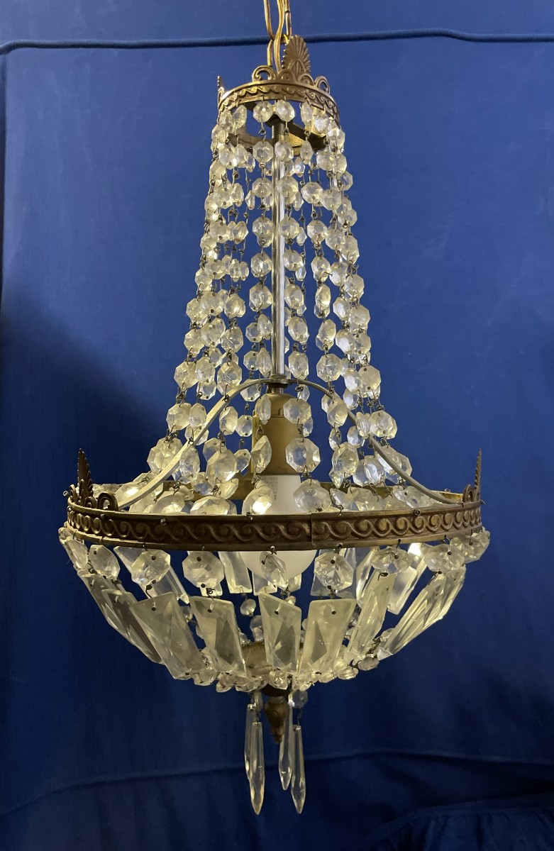 Basket Chandelier With Pendants