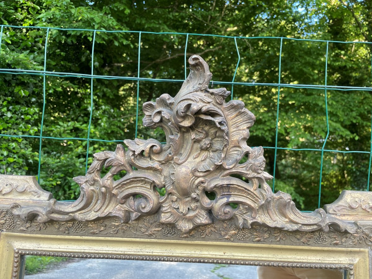 1900 Wood And Gilded Plaster Shell Mirror In Good Condition-photo-3