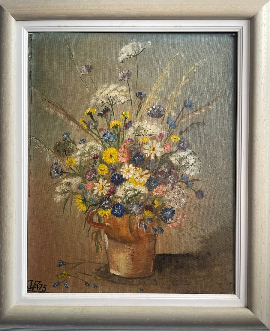 The Bouquet Of Country Flowers-photo-2