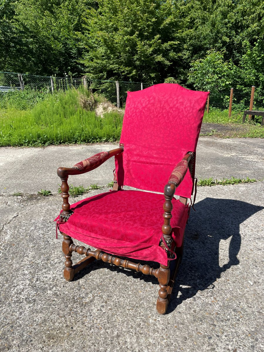 Fauteuil du 19ème Siècle en noyer massif style Louis XIII -photo-2