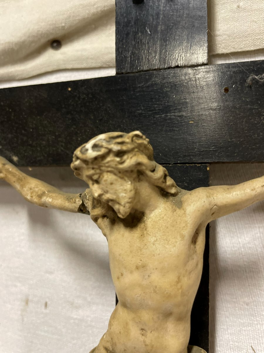 Jesus On The Cross, Plaster And Wood -photo-4