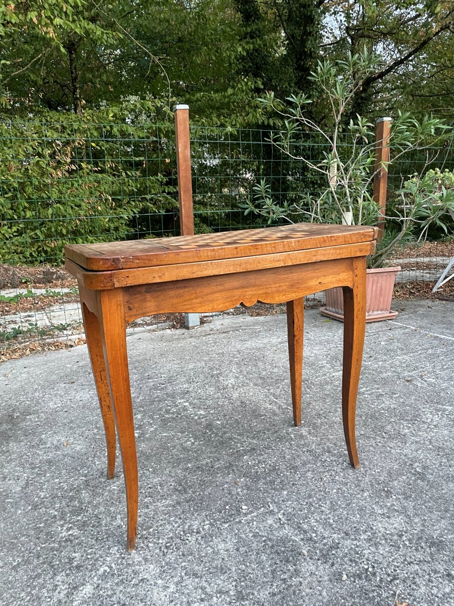 18th-century Game Table -photo-1