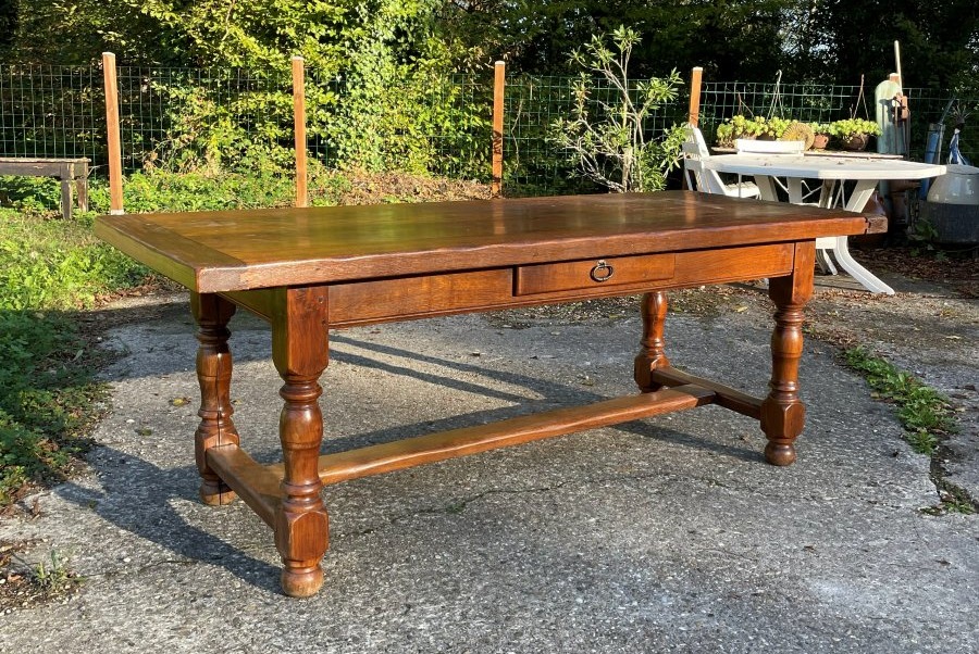 Solid Oak Farmhouse Table 