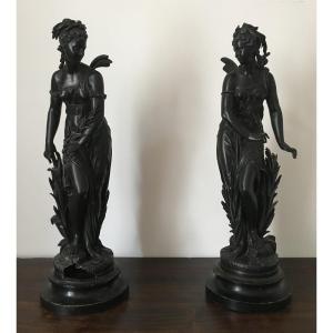 2 sculptures de Bouret " Femmes "