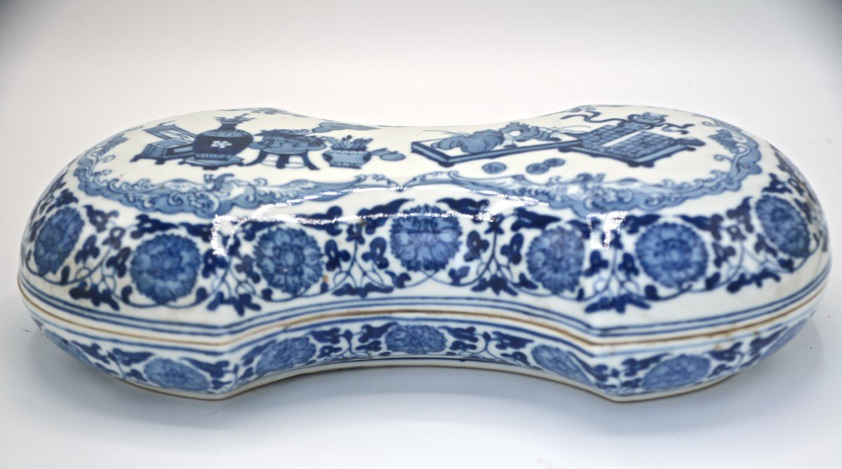 China, Ingot Box, Blue White-photo-2