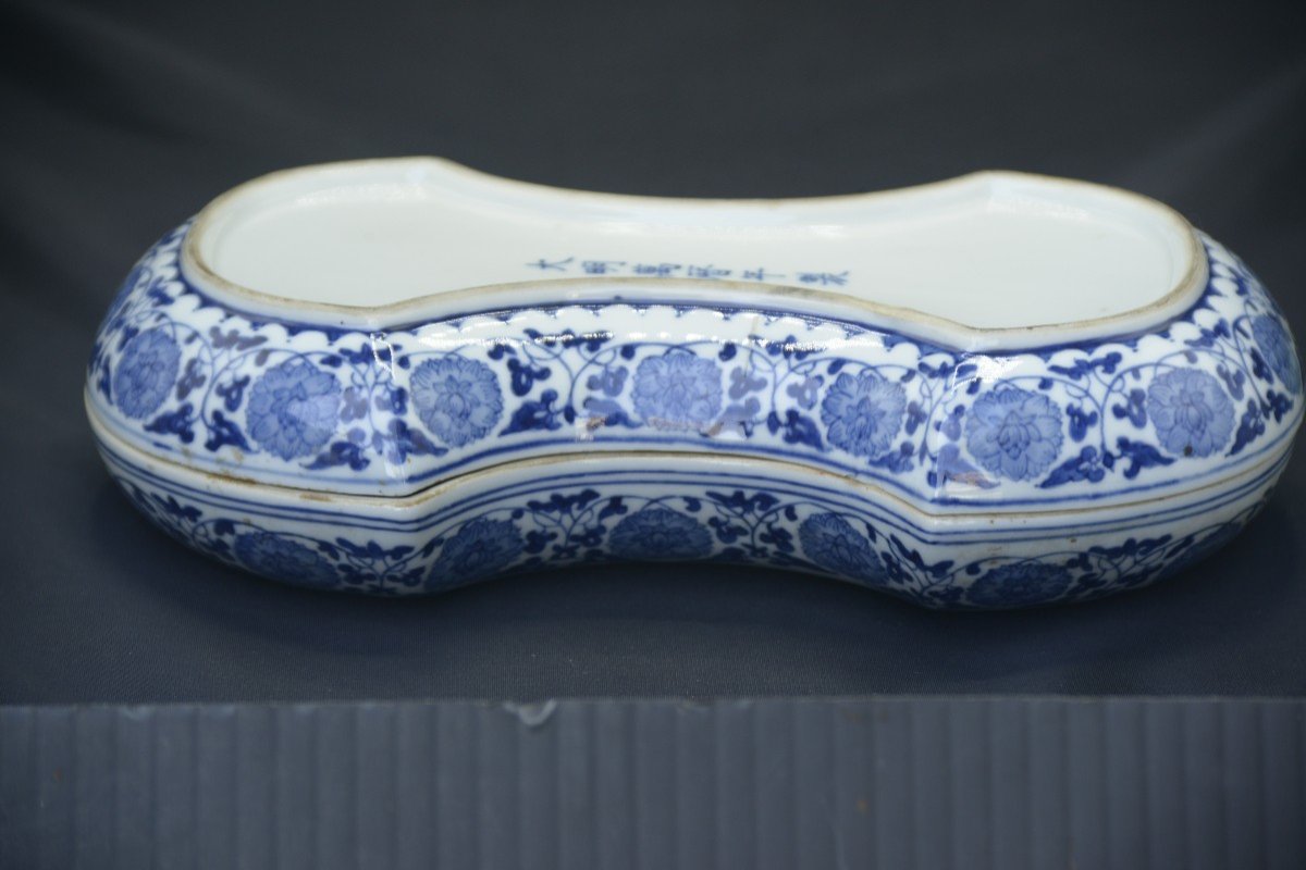 China, Ingot Box, Blue White-photo-2