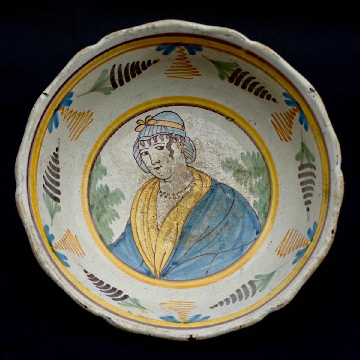 Nevers, Salad Bowl With Peasant Decor, 19th Century
