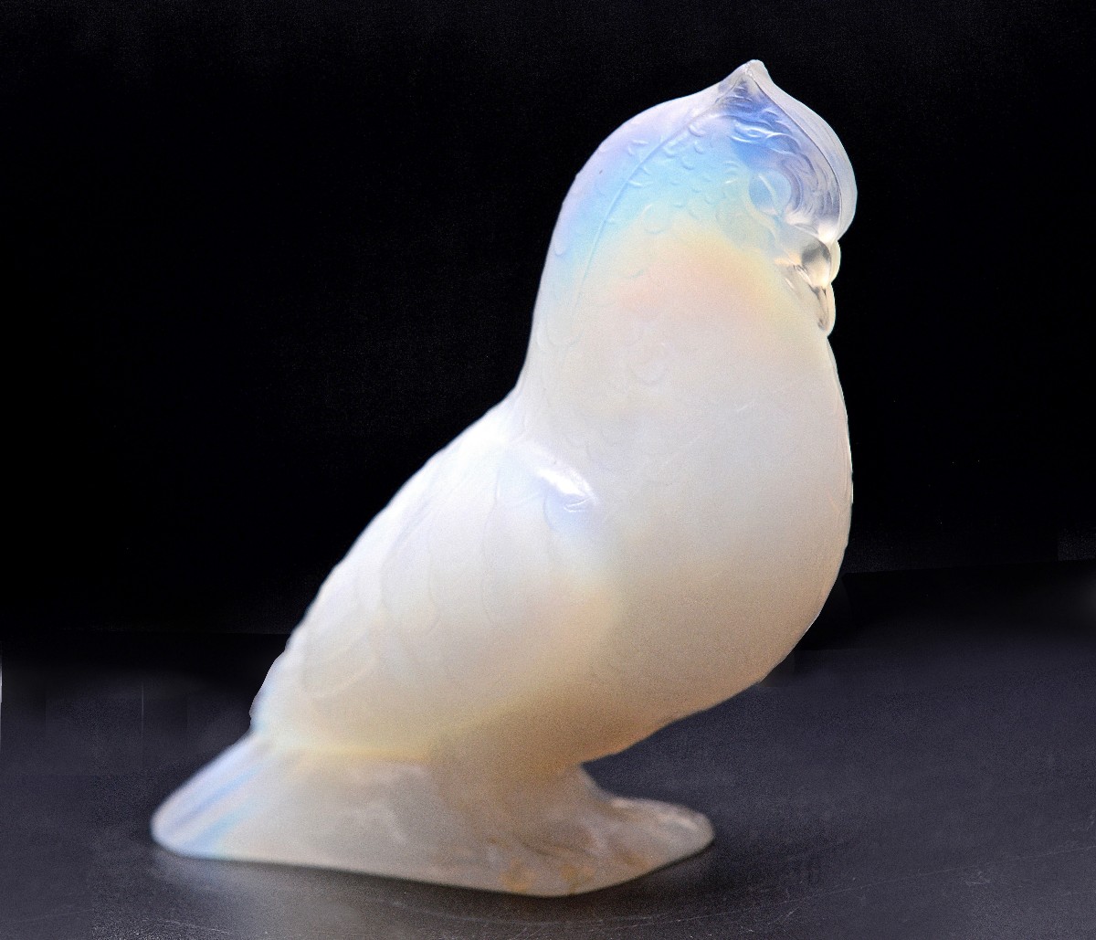 Verlys "Grand Pigeon" Verre Opalescent, vers 1945
