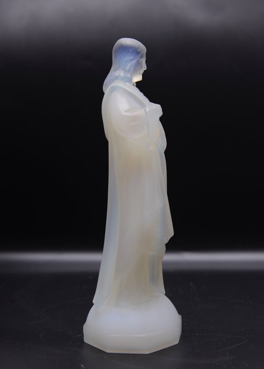 Etling Statuette Of Jesus Christ Sacred Heart. Opalescent Glass Circa 1930-photo-2