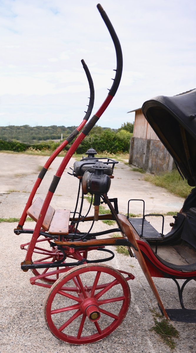 Victoria, 4-wheeled Convertible Horse-drawn Carriage, Circa 1900-photo-8