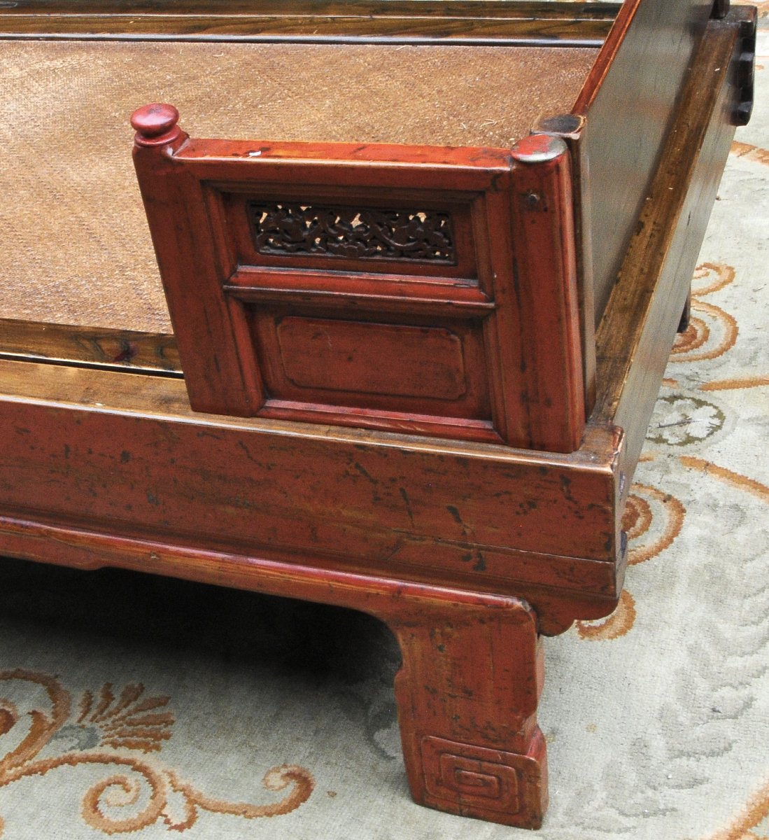  Luohan, Opium Daybed, 19th-century China, Lacquered Wood -photo-1