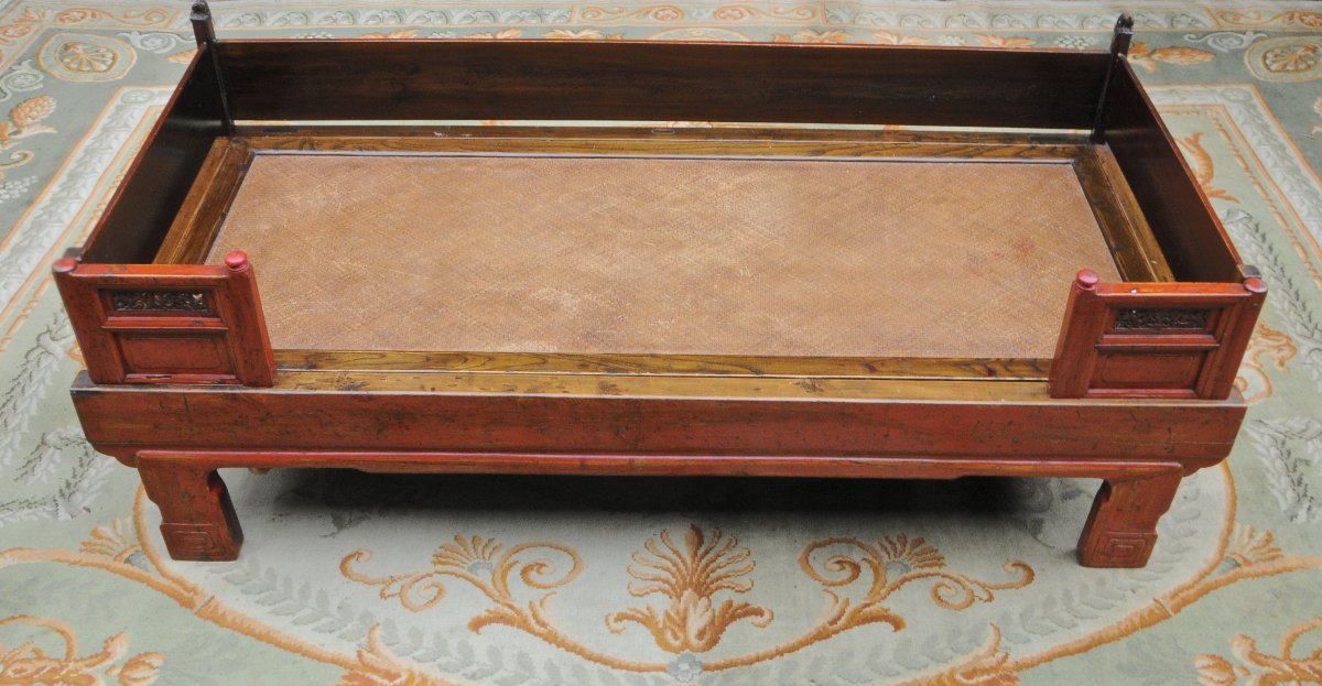  Luohan, Opium Daybed, 19th-century China, Lacquered Wood 