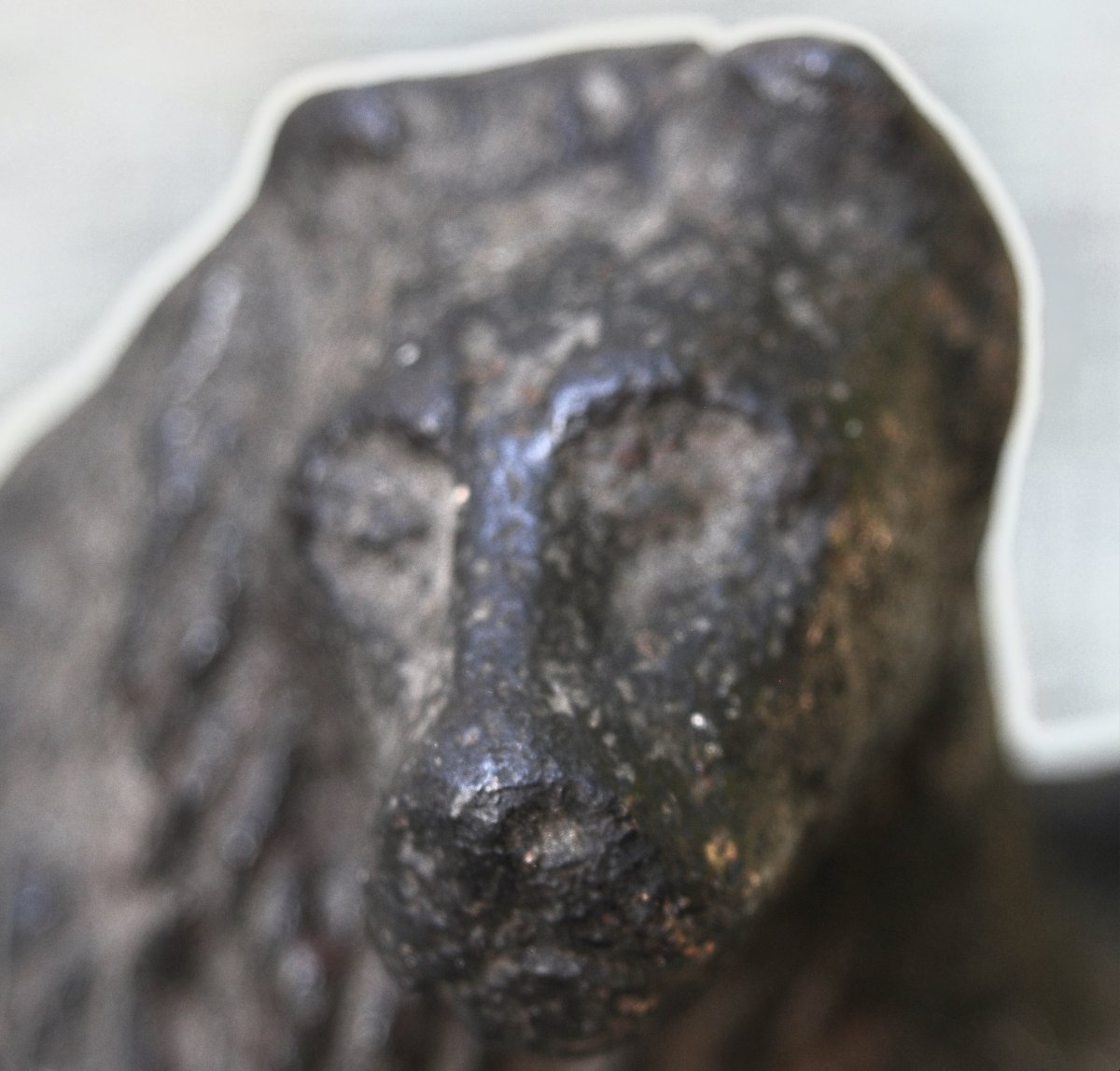 19th-century Cast-iron Reclining Lion Doorstop-photo-2