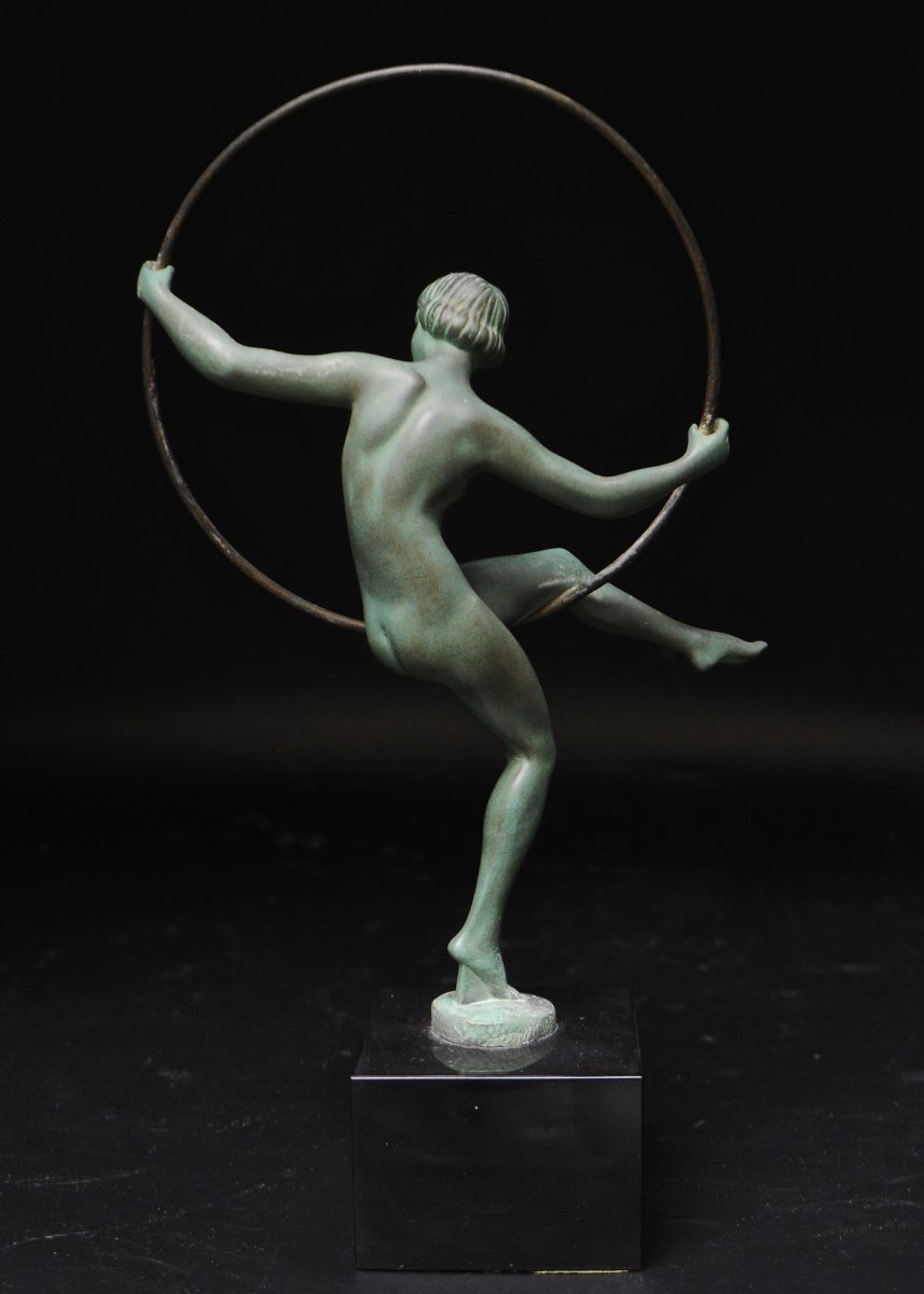 "Danseuse au cerceau" signée Briand (Bouraine)-photo-3