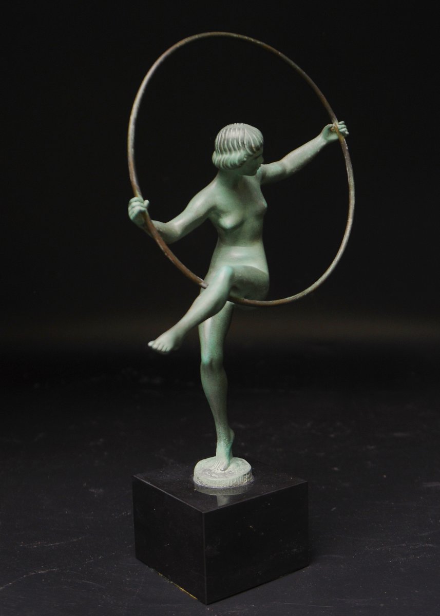 "Danseuse au cerceau" signée Briand (Bouraine)-photo-4