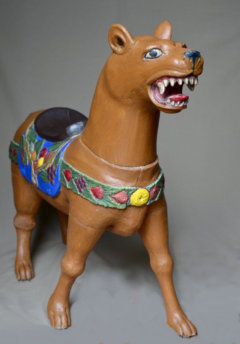 Large Lioness Of Painted Carved Wood, Early Twentieth-photo-2