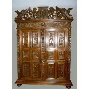 Figured Wardrobe From Bas-languedoc Or Surène, 17th Century In Walnut