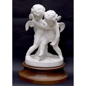 Maurice Falconnet "Bataille pour l'Amour" Biscuit de Porcelaine XIXème