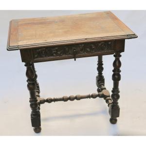 Petite table Bureau ou Table de milieu de style Louis XIII, 19ème