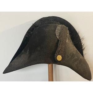 Gray Musketeer Bicorn, First Company, Restauration Period