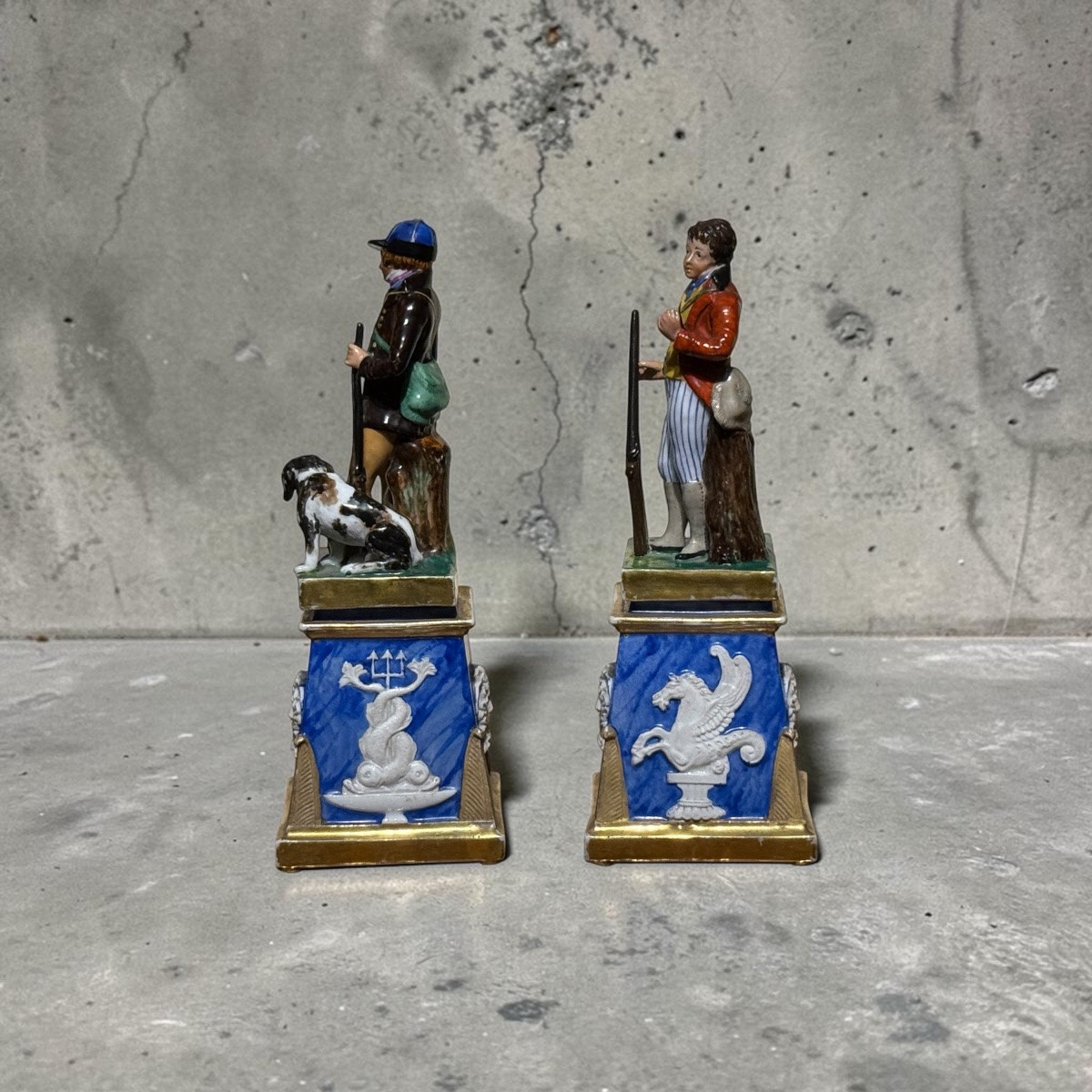 Pair Of Hunters. Porcelain. France, 19th Century.-photo-1