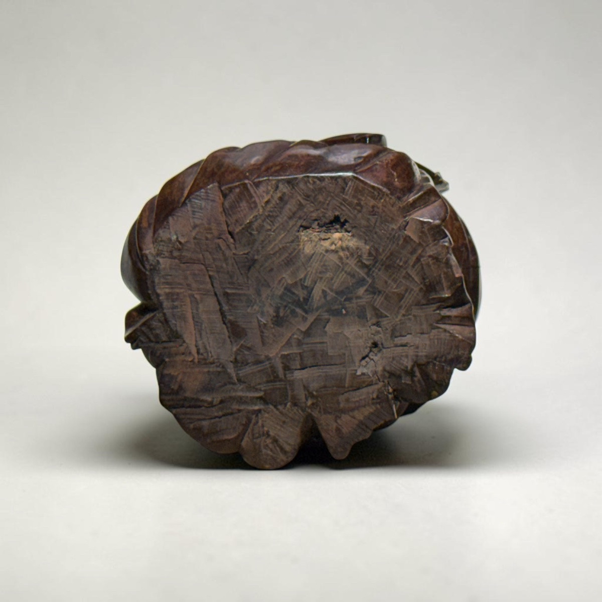 Oriental Figure. Carved And Patinated Ironwood-photo-2