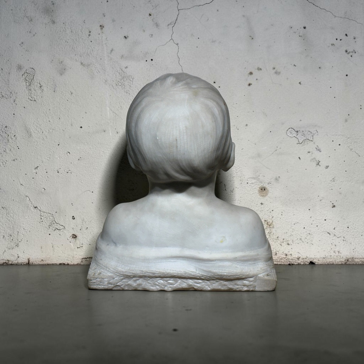 Tête d’enfant. Marbre, XIXe siècle. -photo-1