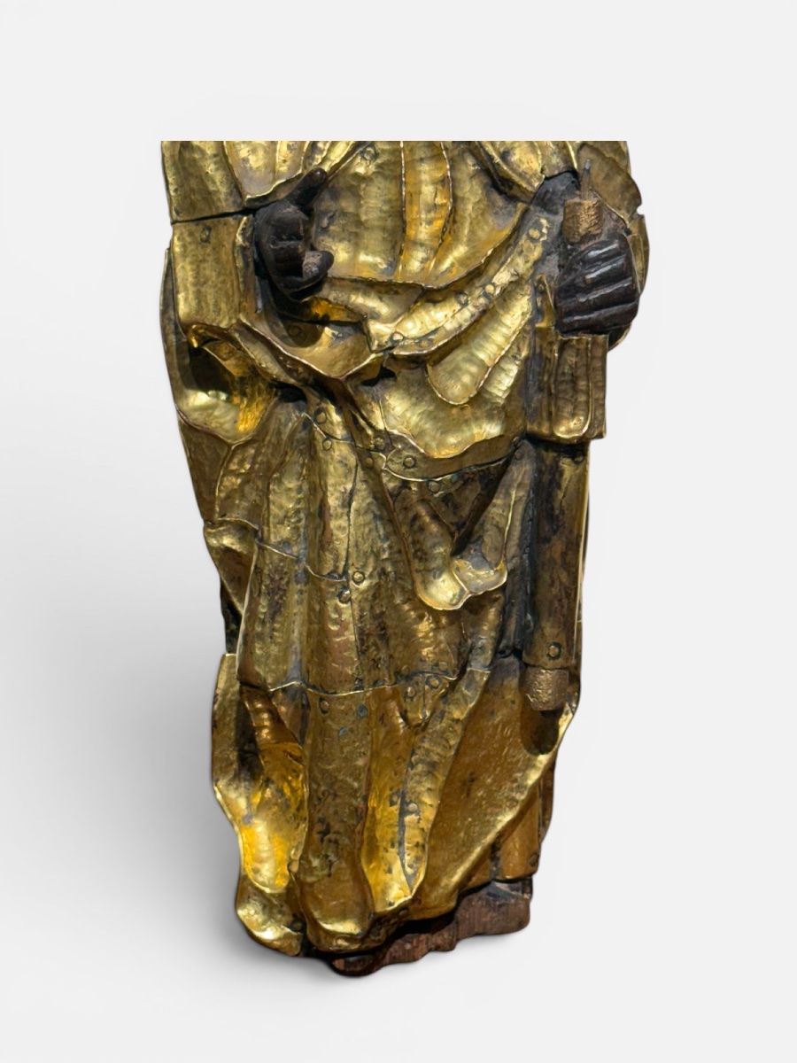 Figure d’évêque avec plaques de métal. Europe, XVIIe siècle.-photo-2