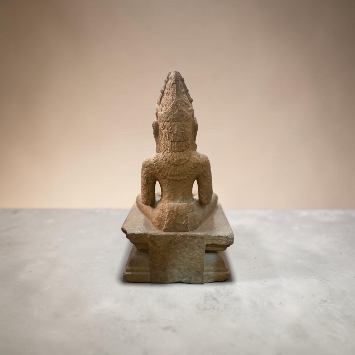 Divinité. Grès. Royaume du Champa, XIe siècle-photo-2