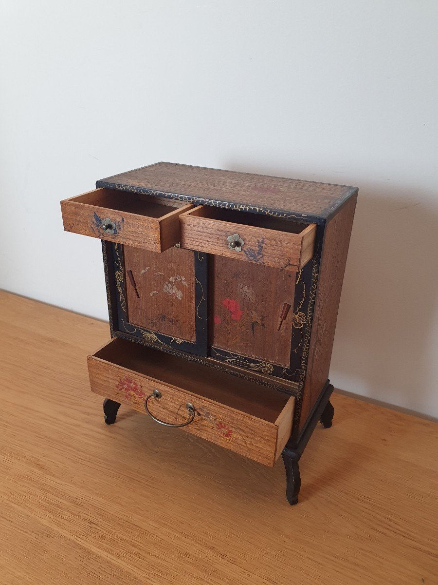 Japon , Petit Cabinet , Bois Et Laque , Début XX°. -photo-4