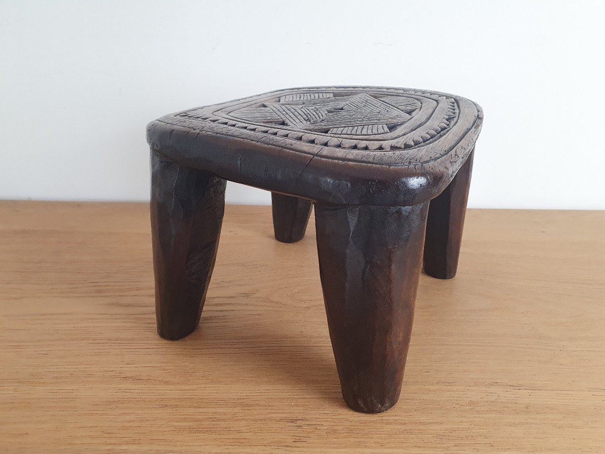 Tabouret , Tribu Nupé, Nigeria , Bois , Début XX°. -photo-2