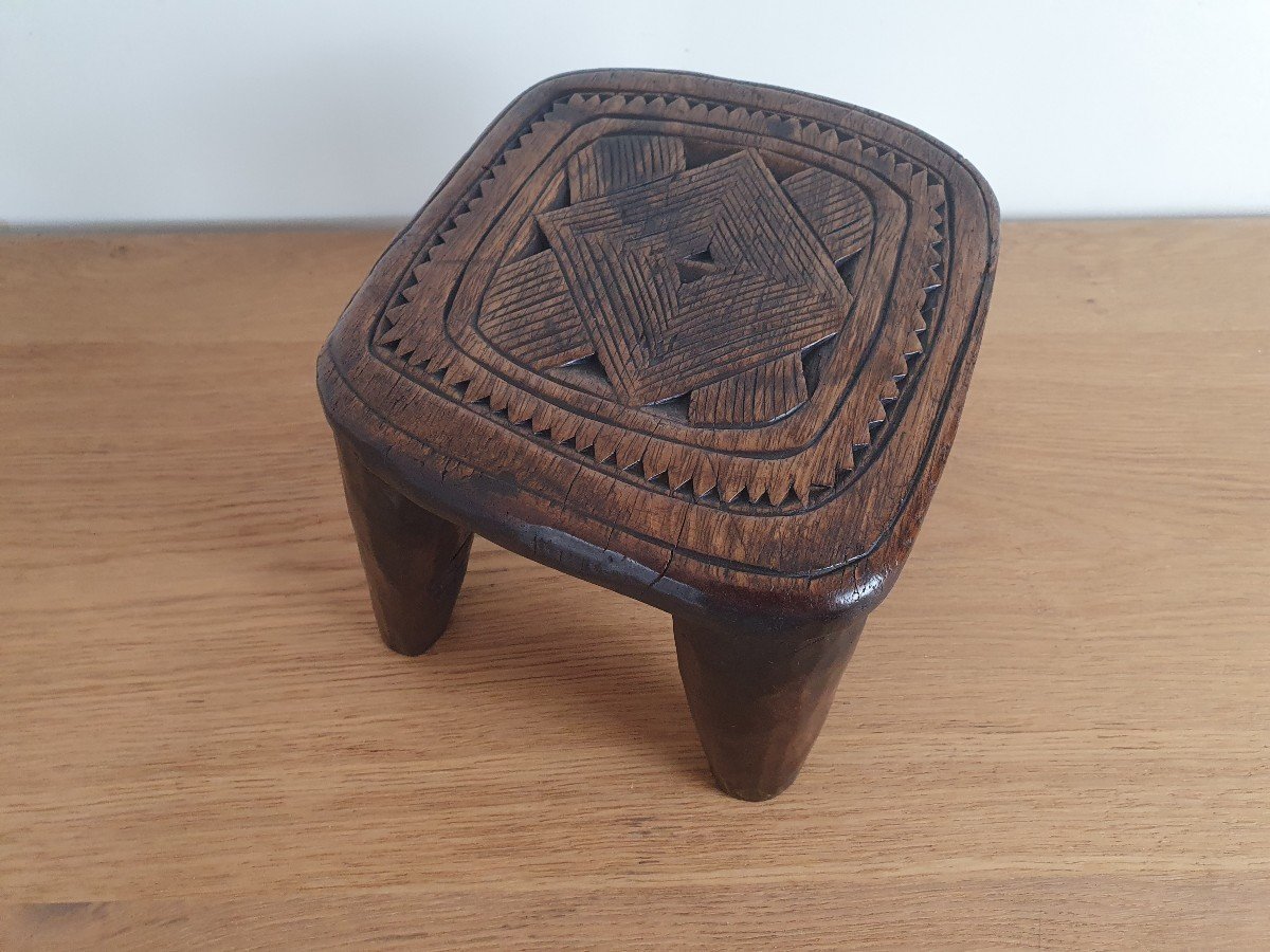 Tabouret , Tribu Nupé, Nigeria , Bois , Début XX°. -photo-3