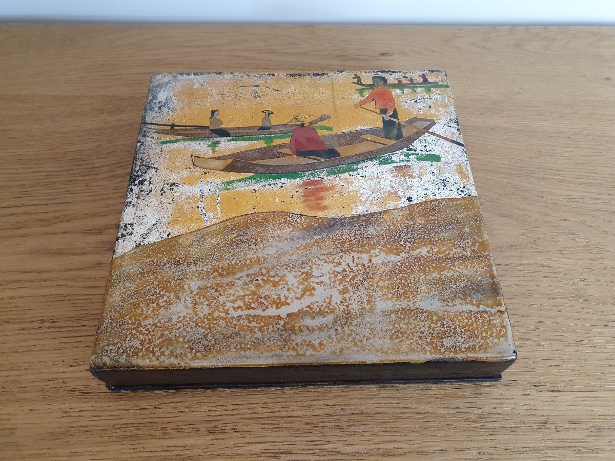 Large Lacquered Box, Artxport, Hanoi, XX°.
