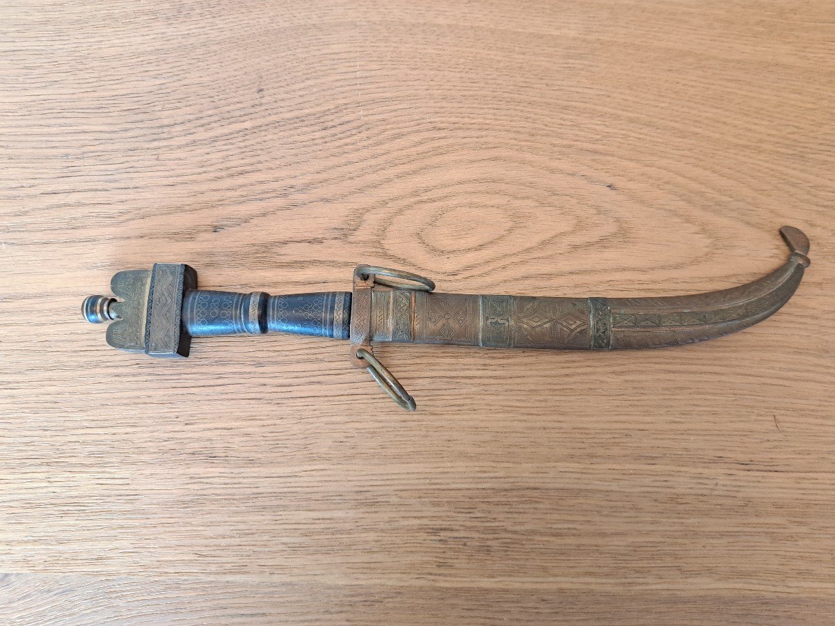 Tuareg Dagger, Early 20th Century.-photo-2