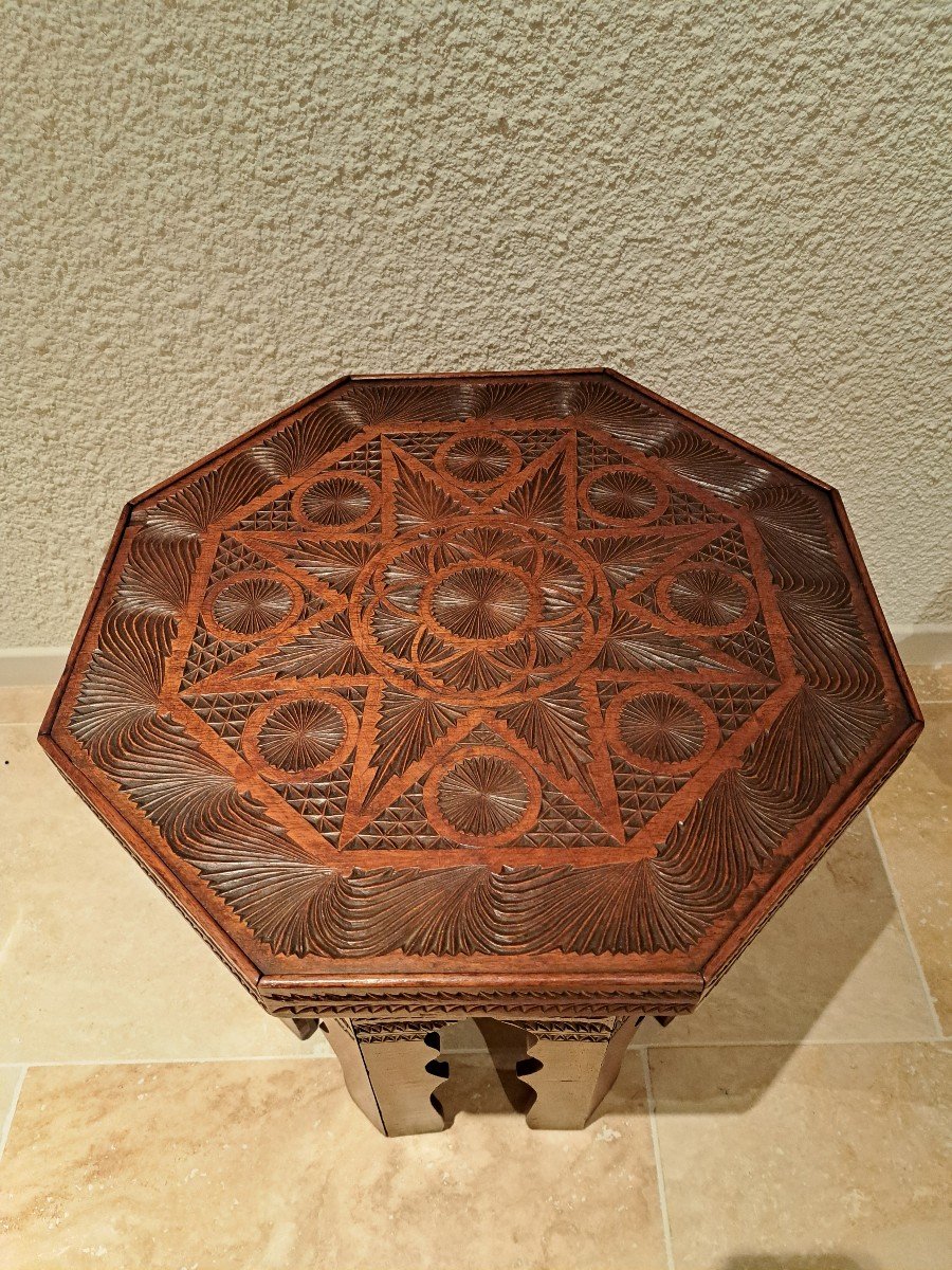Morocco, Octagonal Pedestal Table, Carved Solid Wood, Early 20th Century. -photo-8