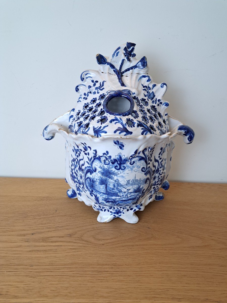 Faïence De Varages , Bouquetière , XVIII°/xix°.