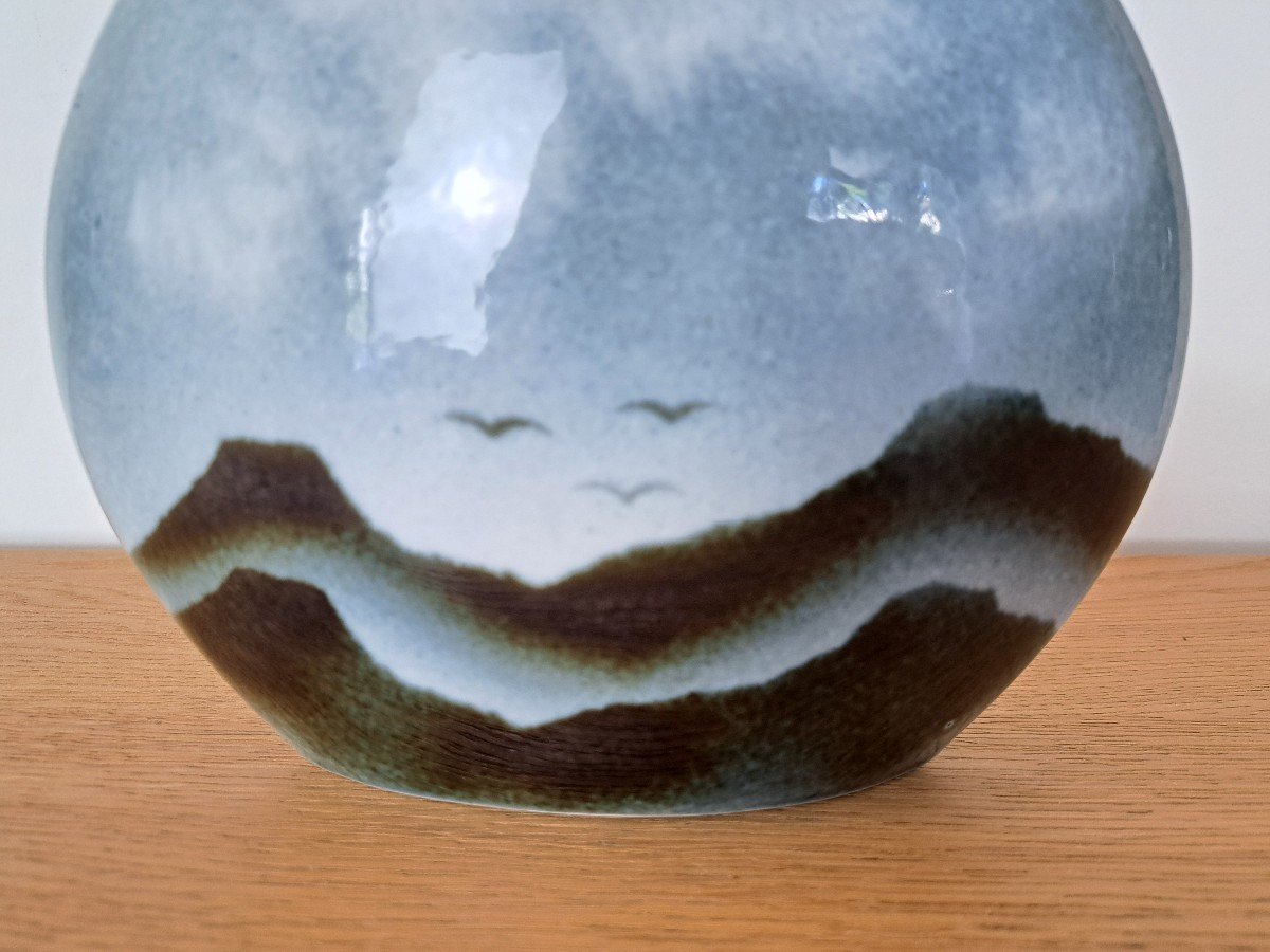 Virebent Porcelain, Lentille Vase, Design, 20th Century. -photo-3