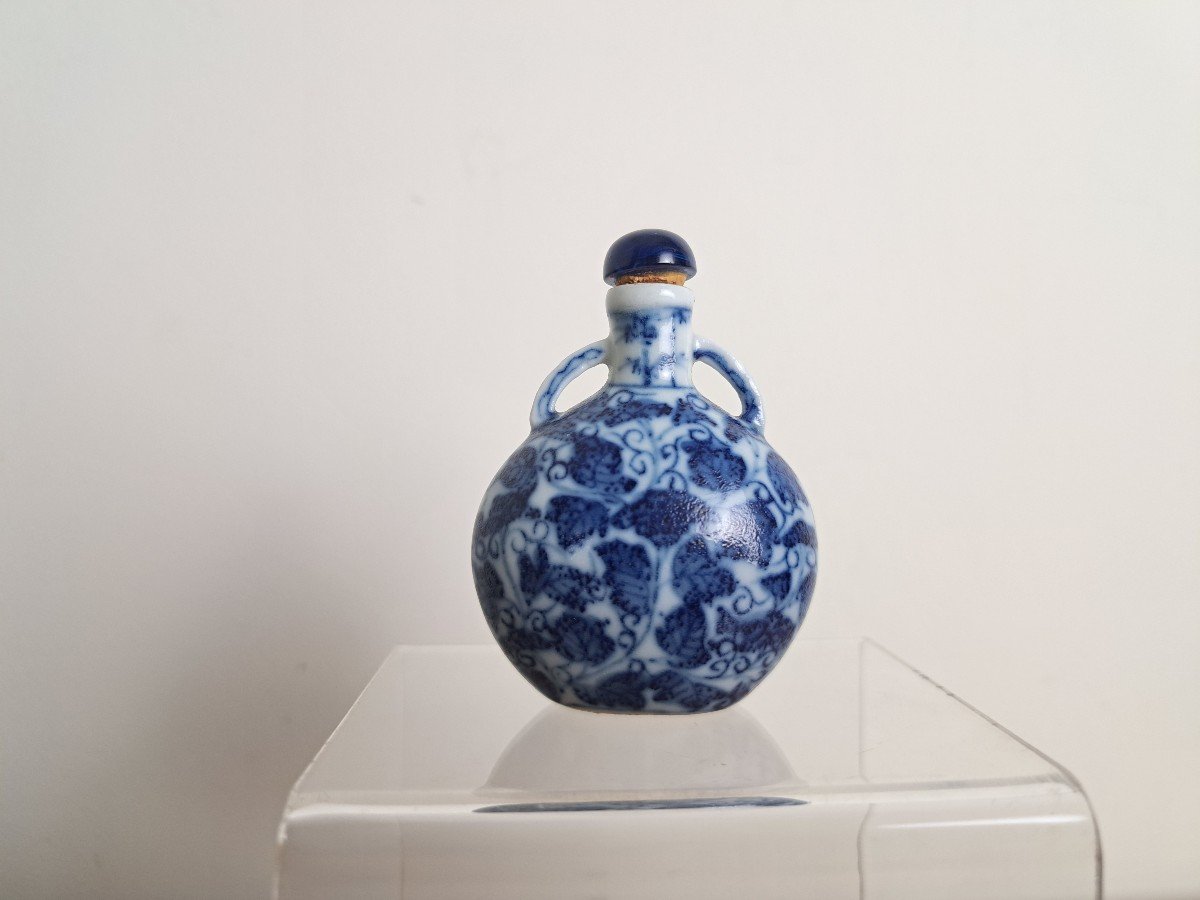 Snuffbox, Porcelain, China, 20th Century. -photo-2