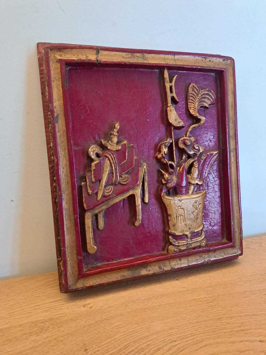 Chine , Panneau De Bois Sculpté , Laqué Rouge Et Or , XIX °. -photo-3