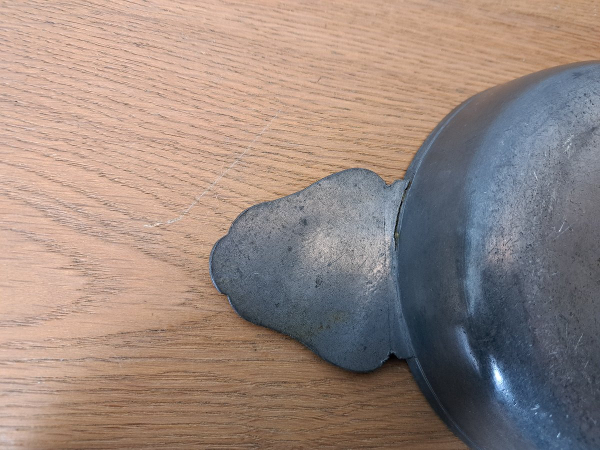 Ecuelles à Oreilles , Décor à La Bérain , Etain , XVIII°. -photo-6