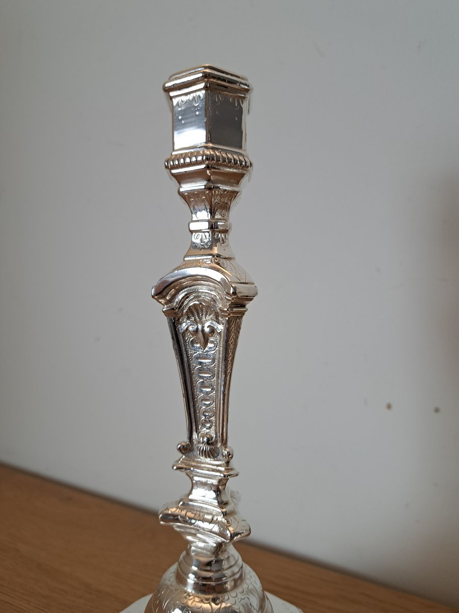 Paire de bougeoirs Louis XIV , Bronze argenté , Début XVIII°. -photo-1