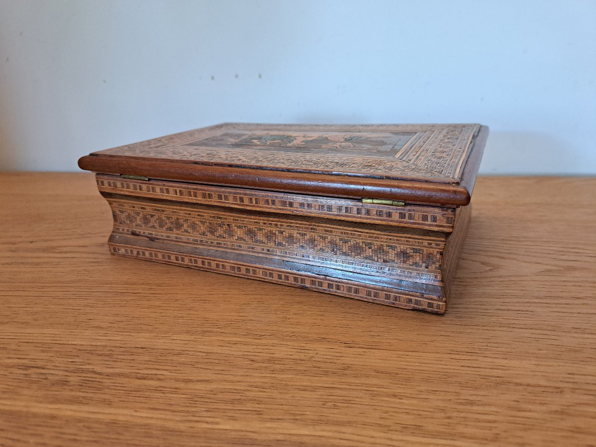 Wooden Box And Marquetry From Sorrento, Italy, Early 20th Century. -photo-3