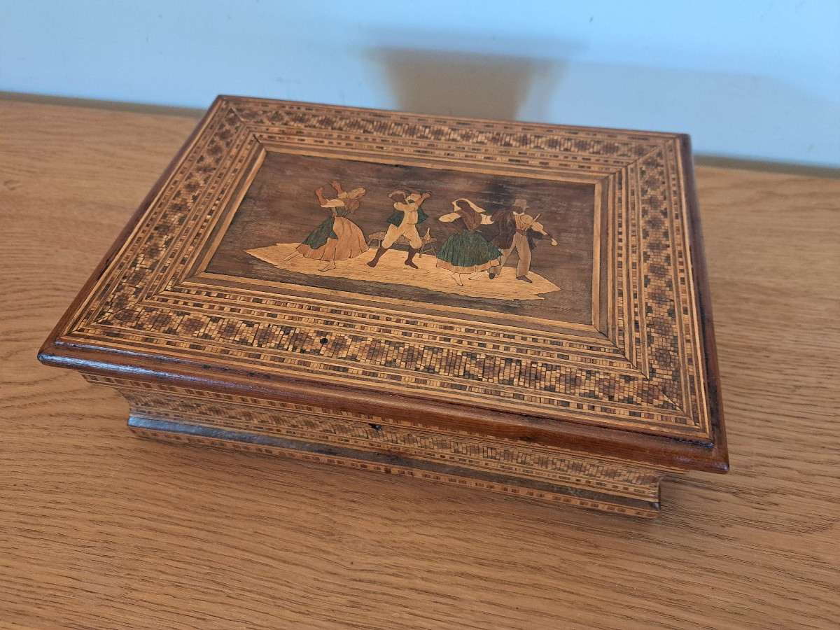Wooden Box And Marquetry From Sorrento, Italy, Early 20th Century. 