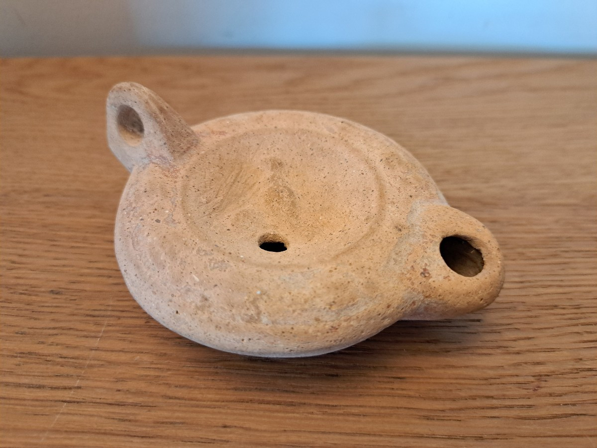 Roman Oil Lamp, Terracotta. 