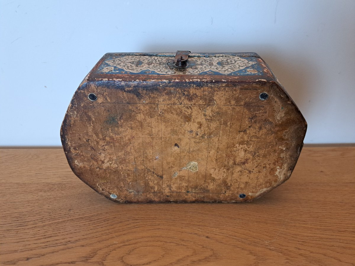 Box, Tiger Hunt, Papier-mâché, Qajar, Iran, 19th Century. -photo-8