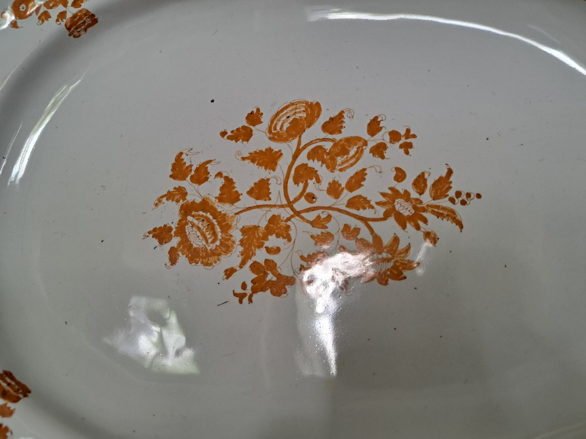 Moustiers, Oval Dish With Curved Edge, Earthenware, 18th Century. -photo-5