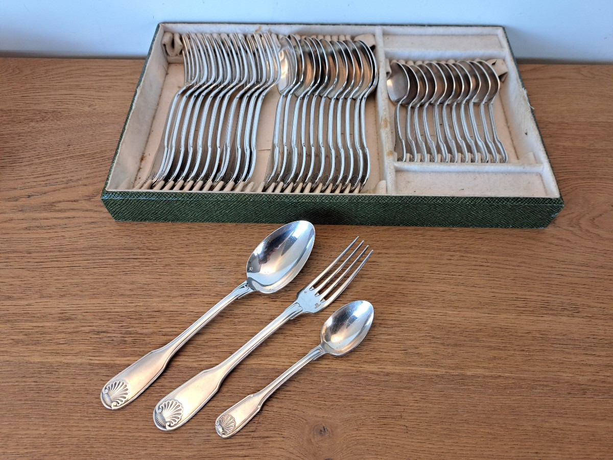 Christofle, Vendôme Model, 36-piece Cutlery Set, 20th Century. 