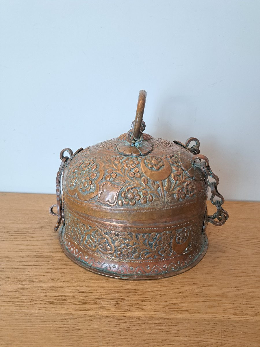 Inde , Boite à condiment de voyage , Cuivre repoussé et ciselé , XIX°. -photo-3
